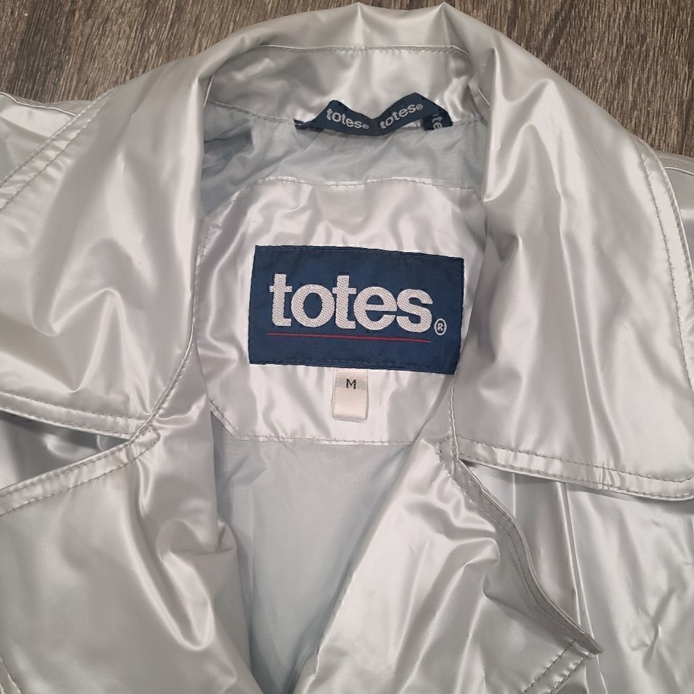 Totes Women's Silver Jacket - Picture 3 of 7